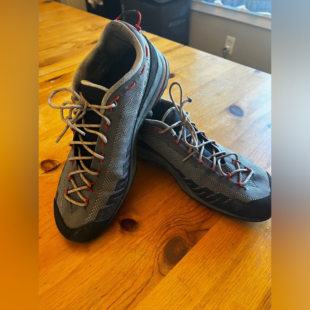 Men’s La Sportiva TX2 Approach Shoes- size 43.5